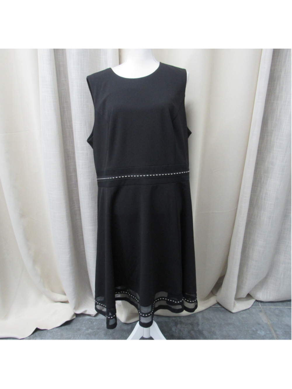 Calvin Klein Black Sleeveless Fit & Flare Dress White Dotted Trim Plus Size 20W